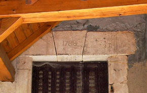 Porte datée de 1788