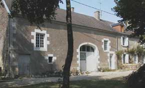 Ferme de type "bloc à terre"