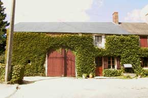 Ferme de type "bloc à terre"