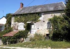 Maison de vigneron, en rez-de-chaussée surélevé