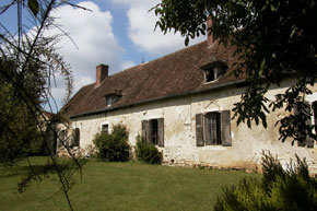 Logis, façade sur jardin