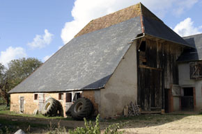 Grange à toit pyramidal