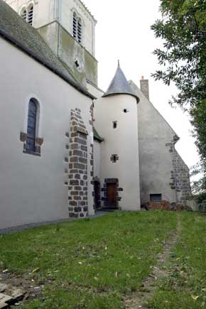 Tourelle d’escalier ajoutée au 19e siècle