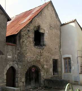 Façade sur la place